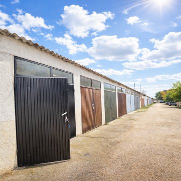 Eladó Parkoló 2030 Érd , Batthyány iskola környékén