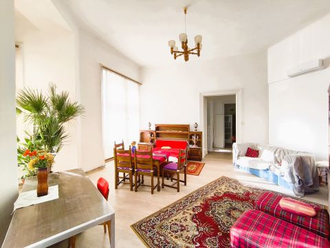 Eladó Lakás 1089 Budapest 8. kerület 