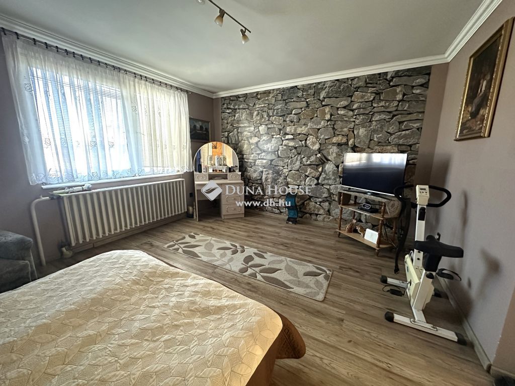 6000 Kecskemét , Eladó családi ház Matkón,gyümölcsfákkal és melléképülettel — 1/14