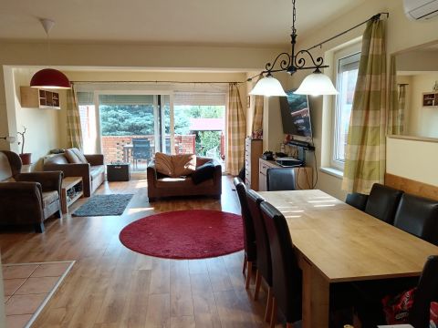 Eladó Ház 7630 Pécs Újhegy