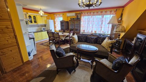 Eladó Lakás 2600 Vác Deákvár