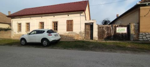 Eladó Ház 7143 Őcsény , 7143 Őcsény, Csendes utca