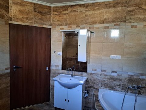 Eladó Ház 5440 Kunszentmárton , 5440 Kunszentmárton, Mentőállomás környékén