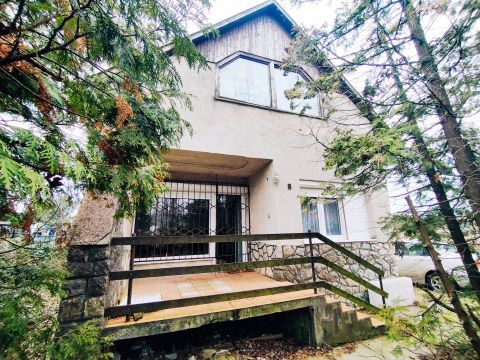 Eladó Ház 8172 Balatonkenese 