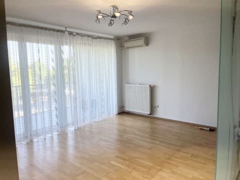 Kiadó Lakás 1036 Budapest 3. kerület 