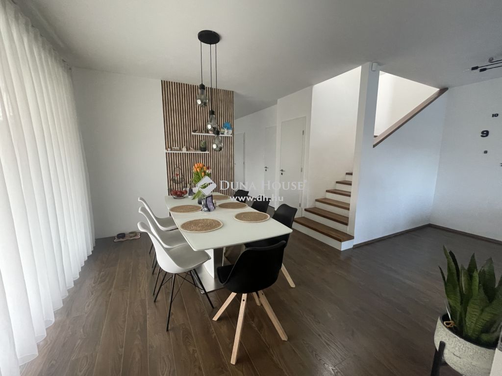 9485 Nagycenk , lakópark — 1/17
