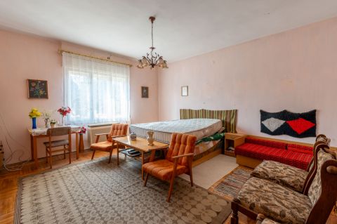 Eladó Ház 8126 Sárszentágota 