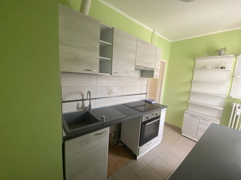 Eladó Lakás 7632 Pécs , Pécs Kertváros 