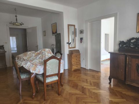 Eladó Lakás 7623 Pécs 