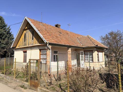 Eladó Ház 2214 Pánd 