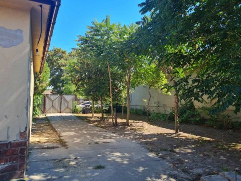 Eladó Ház 2700 Cegléd Tesco közelében