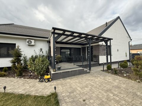 Eladó Ház 1188 Budapest 18. kerület PRÉMIUM, AZONNAL KÖLTÖZHETŐ CSALÁDI HÁZ PESTSZENTIMRE SZÍVÉB