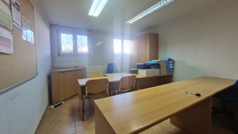 Kiadó Iroda 8900 Zalaegerszeg 