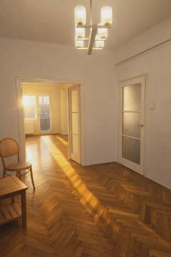 Eladó Lakás 1036 Budapest 3. kerület 