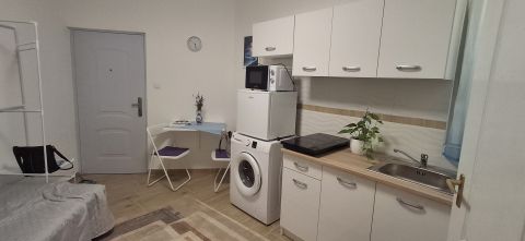 Eladó Lakás 1086 Budapest 8. kerület Budapesten a Csarnoknegyedben garzon lakás eladó!