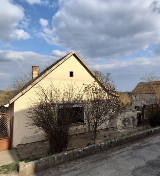 Eladó Ház 7763 Kisherend 