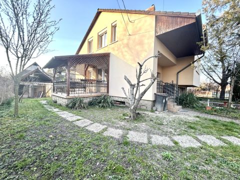 Eladó Ház 9028 Győr 