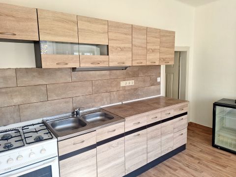 Eladó Ház 8300 Tapolca 