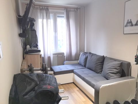 Eladó Lakás 1157 Budapest 15. kerület , Piac és a Fő tér közelében, FELÚJÍTOTT