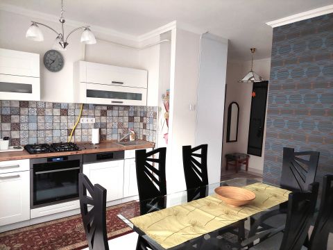 Kiadó Lakás 4025 Debrecen , Wesselényi lakótelepen napali + 1 hálós gyönyörű lakás KIADÓ