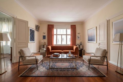 Eladó Lakás 1068 Budapest 6. kerület 