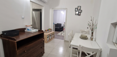 Eladó Lakás 1039 Budapest 3. kerület Békásmegyer hegy felőli oldal