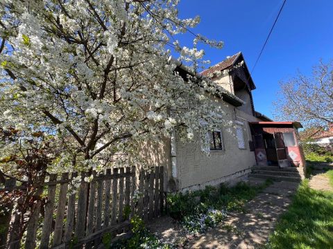 Eladó Ház 4440 Tiszavasvári , 4440 Tiszavasvári, bűd