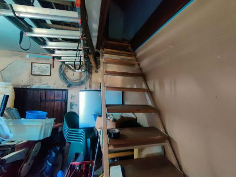 Eladó Mezőgazdasági 2200 Monor Monor Irsai Olivér dűlő 