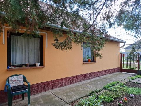 Eladó Ház 5920 Csorvás , 5920 Csorvás, Kertváros