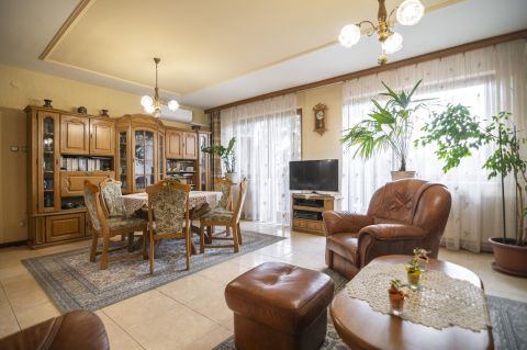 Eladó Ház 1223 Budapest 22. kerület 