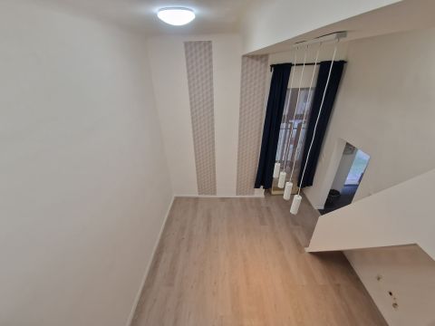 Eladó Lakás 1078 Budapest 7. kerület , VÁROSLIGET / EGYETEMEK SZOMSZÉDSÁGÁBAN 1+1 SZOBÁS LAKÁS 