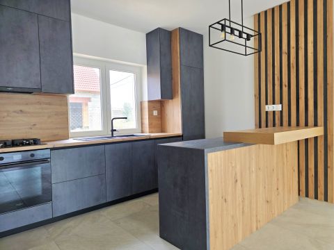 Eladó Ház 7636 Pécs , Rózsadombon 122 nm-es egy szintes új építésű ikerház