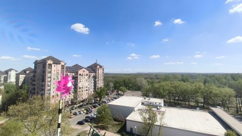 Eladó Lakás 1048 Budapest 4. kerület Panorámás nagy erkélyes 3 szobás megas emeleti