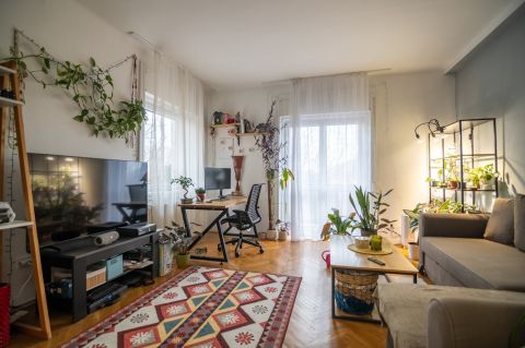 Eladó Lakás 1016 Budapest 1. kerület 