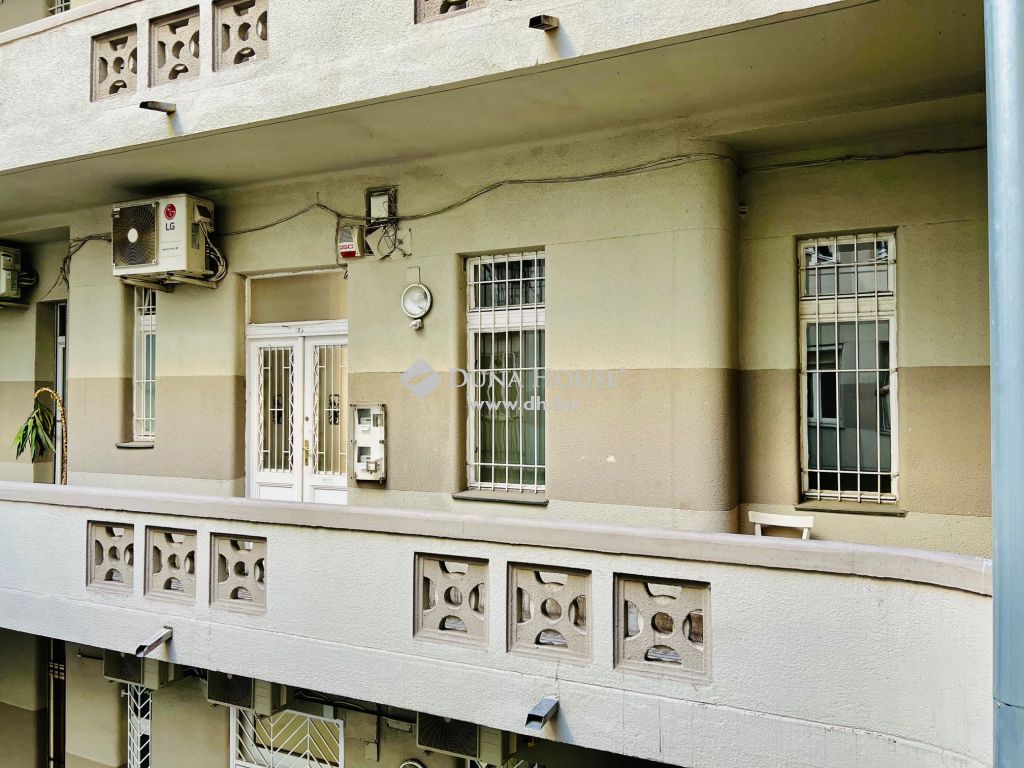 1075 Budapest 7. kerület — 1/16