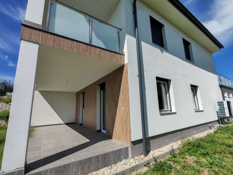 Eladó Ház 8600 Siófok Modern újépítésű családi ház dupla garázzsal a Fokihegyen