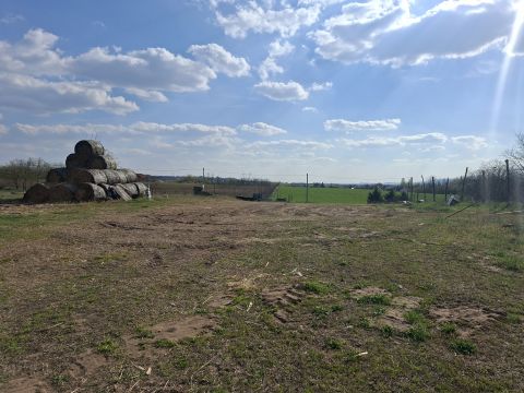 Eladó Telek 2151 Fót , Árnyékos út, buszmegállótól 300 méterre!