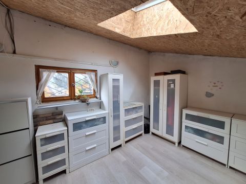 Eladó Ház 2038 Sóskút 