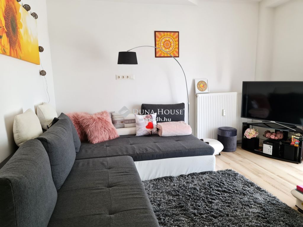 7624 Pécs — 1/14