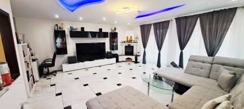 Eladó Ház 1213 Budapest 21. kerület 