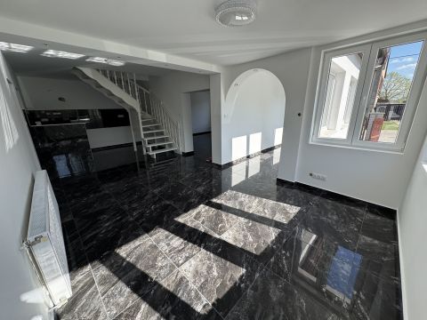 Eladó Ház 2451 Ercsi 