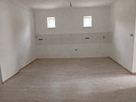 Eladó Ház 2943 Bábolna 