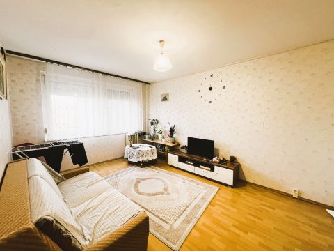 Eladó Lakás 2510 Dorog 