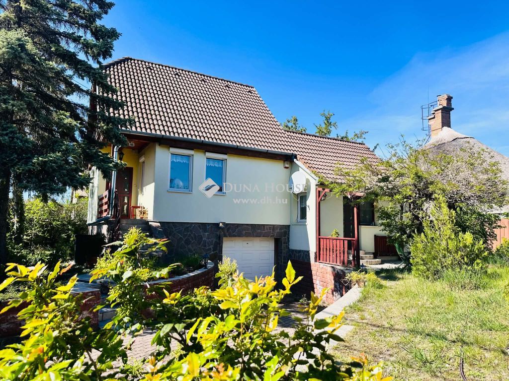 2000 Szentendre , Izbég — 1/23