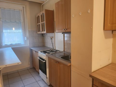 Eladó Lakás 8200 Veszprém , Veszprém