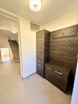Kiadó Ház 8900 Zalaegerszeg 