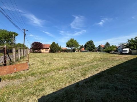 Eladó Telek 2730 Albertirsa 