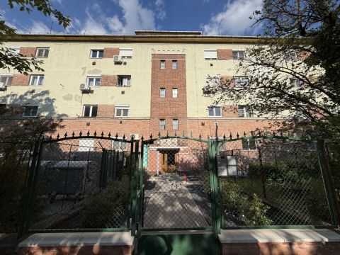 Eladó Lakás 1035 Budapest 3. kerület Flórián tér közelében