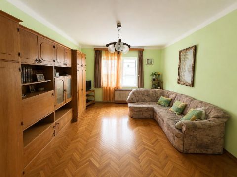 Eladó Lakás 9011 Győr , 9022 Győr, Belváros