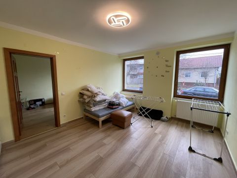 Kiadó Lakás 1196 Budapest 19. kerület 3 szobás kiadó lakás Kispesten